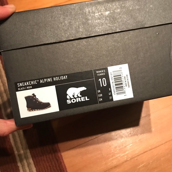 SOLD Sorel Women’s Sneakchic Alpine Boot sz 10 - Picture 5 of 6